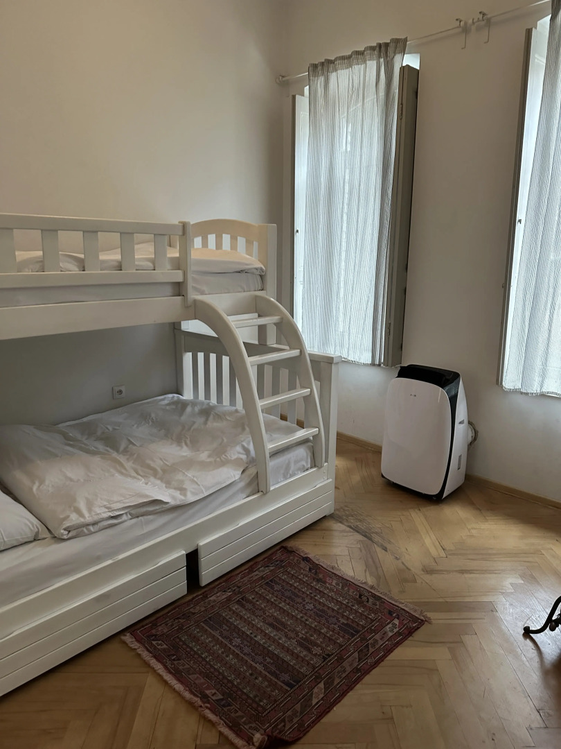 Апартаменты Абанотубани