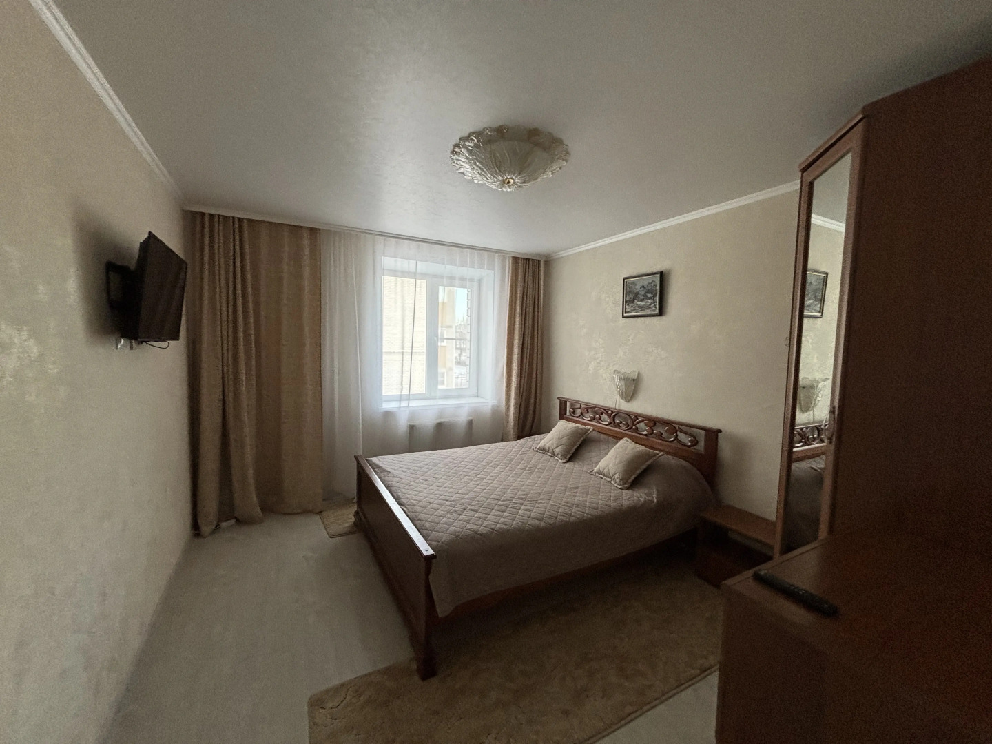 Апартаменты 2-х комнатная квартира возле центрального парка