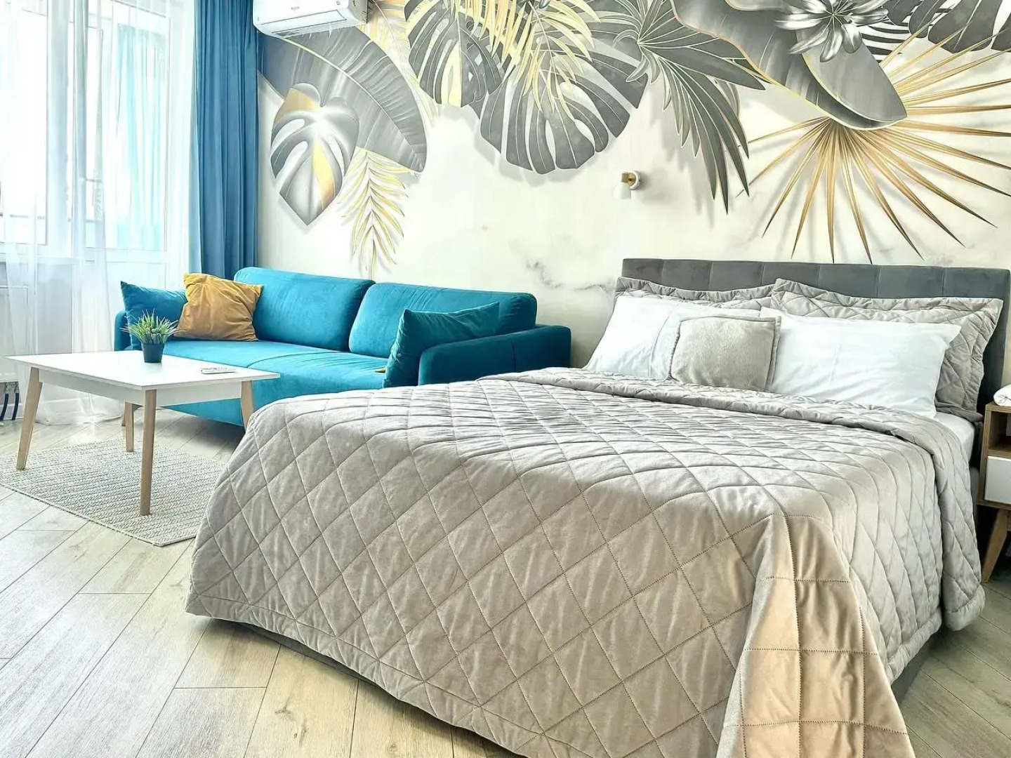 Апартаменты Дизайнерская студия в ЖК Альбатрос