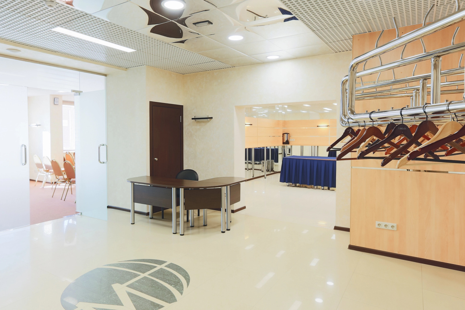 Отель Меридиан