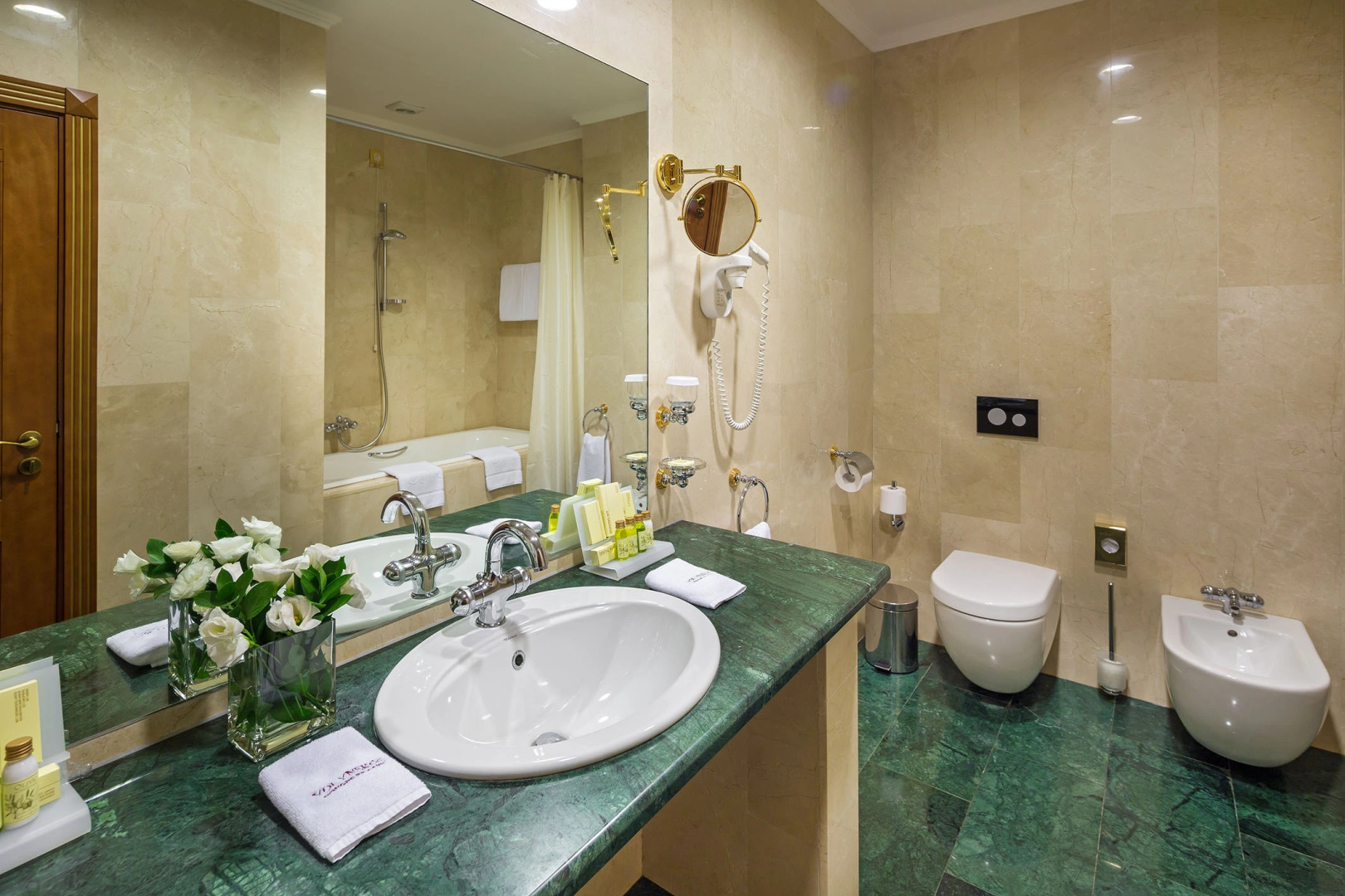 Отель Волынское Конгресс-Парк