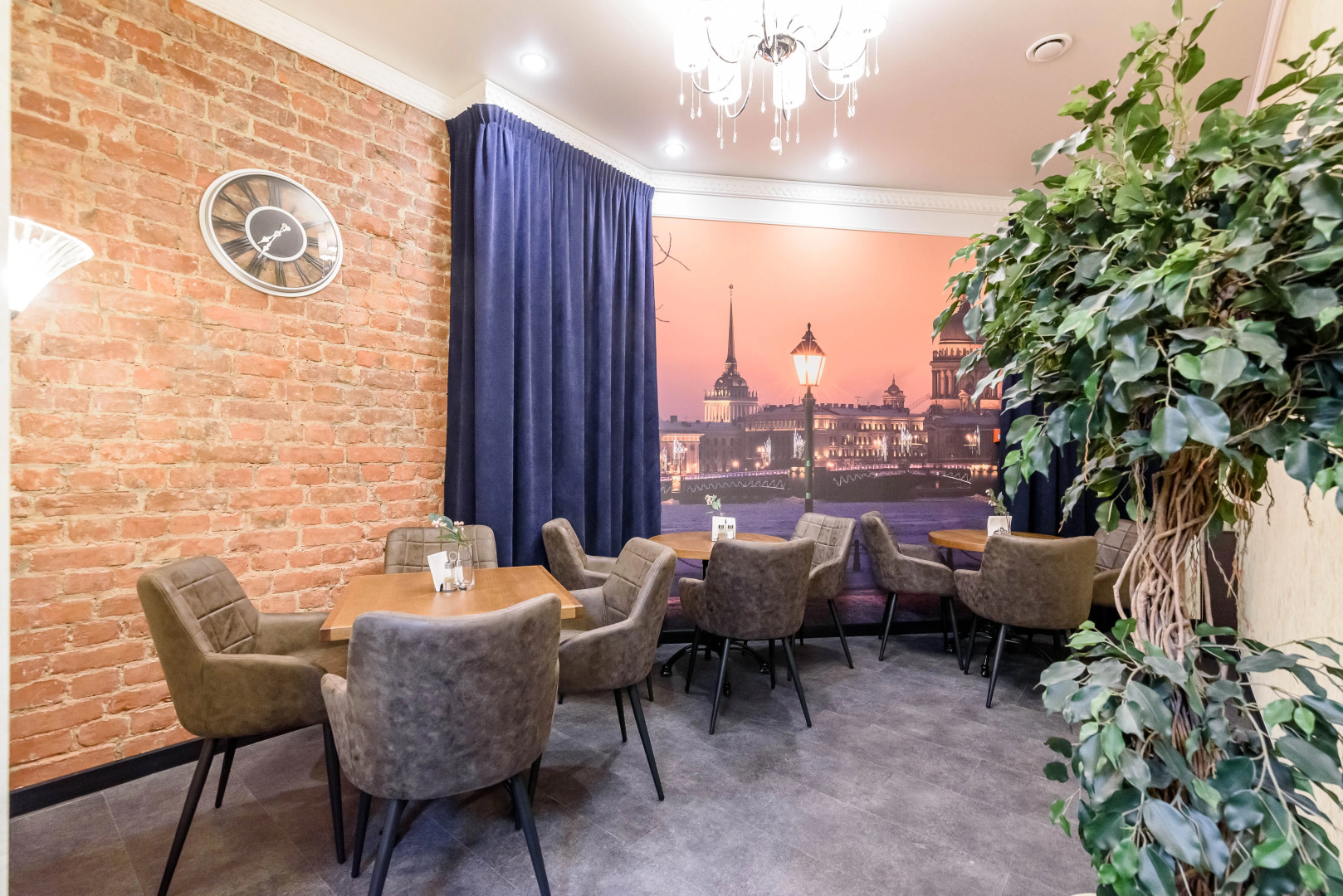 Отель Ruann Decart