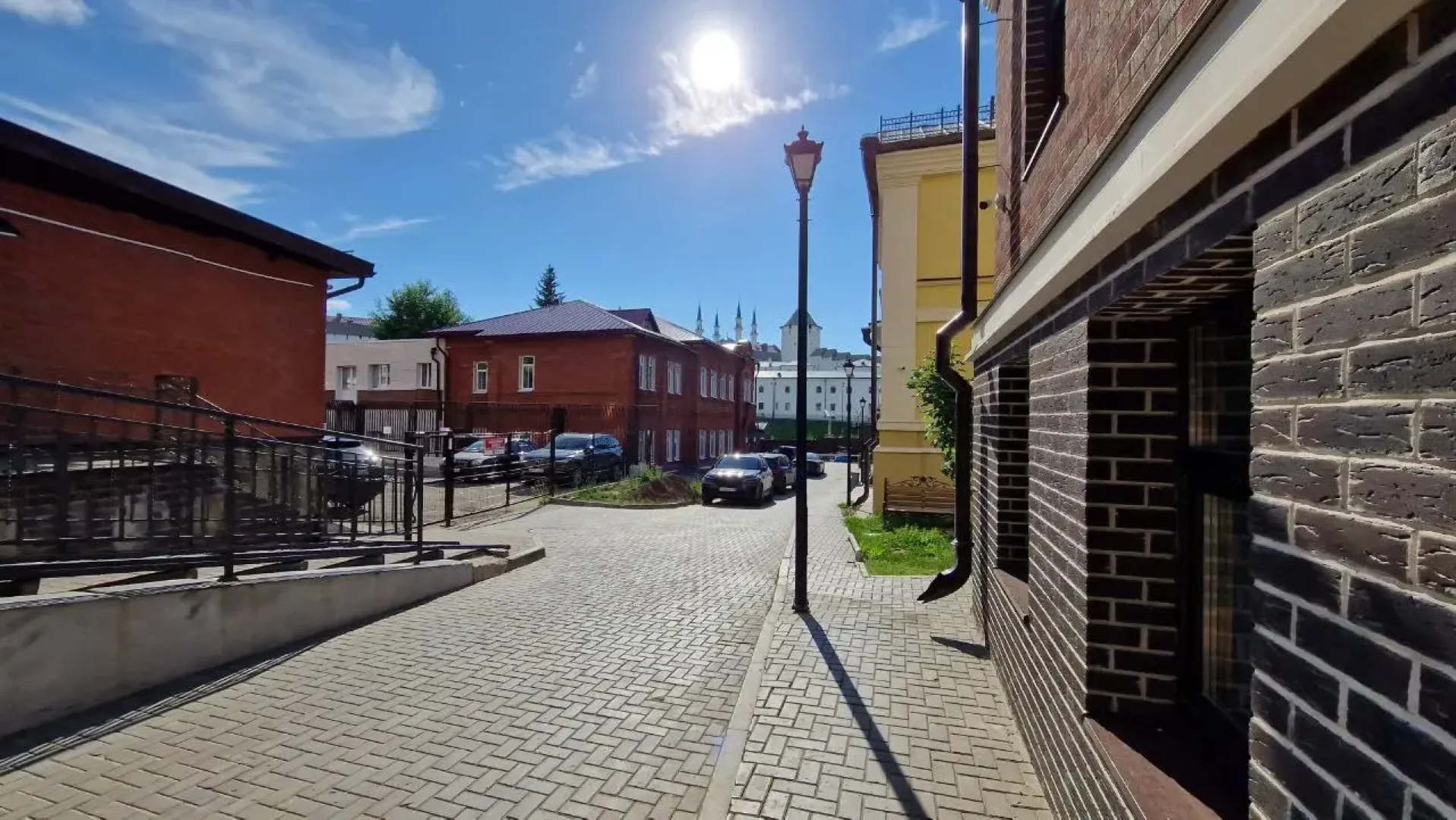 Квартира Просторная двухуровневая студия у подножия Казанского Кремля