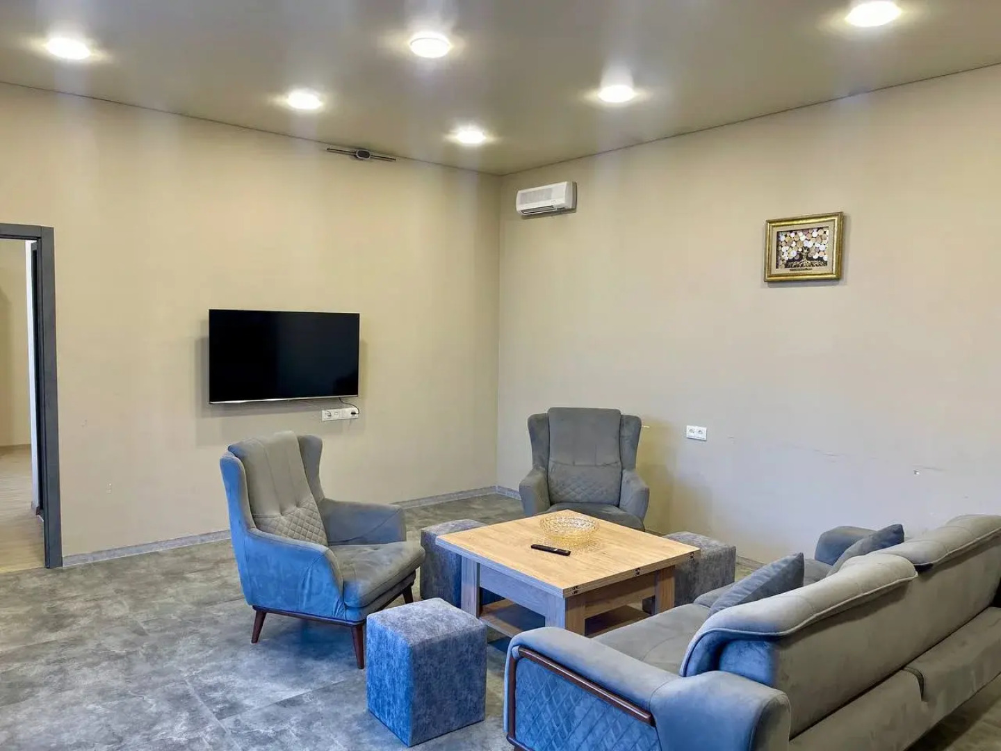 Вилла Mughni Family House