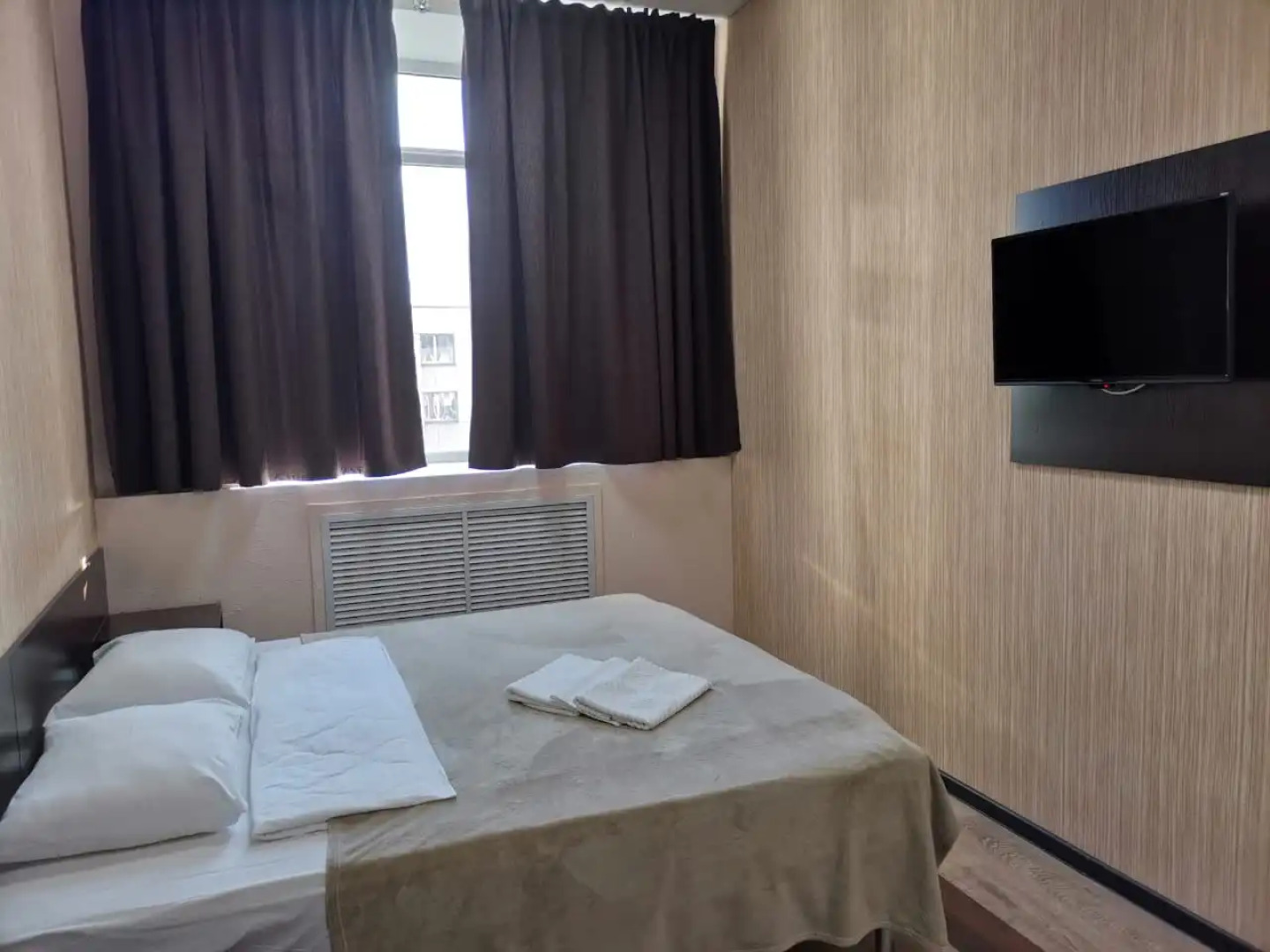 Отель Компас