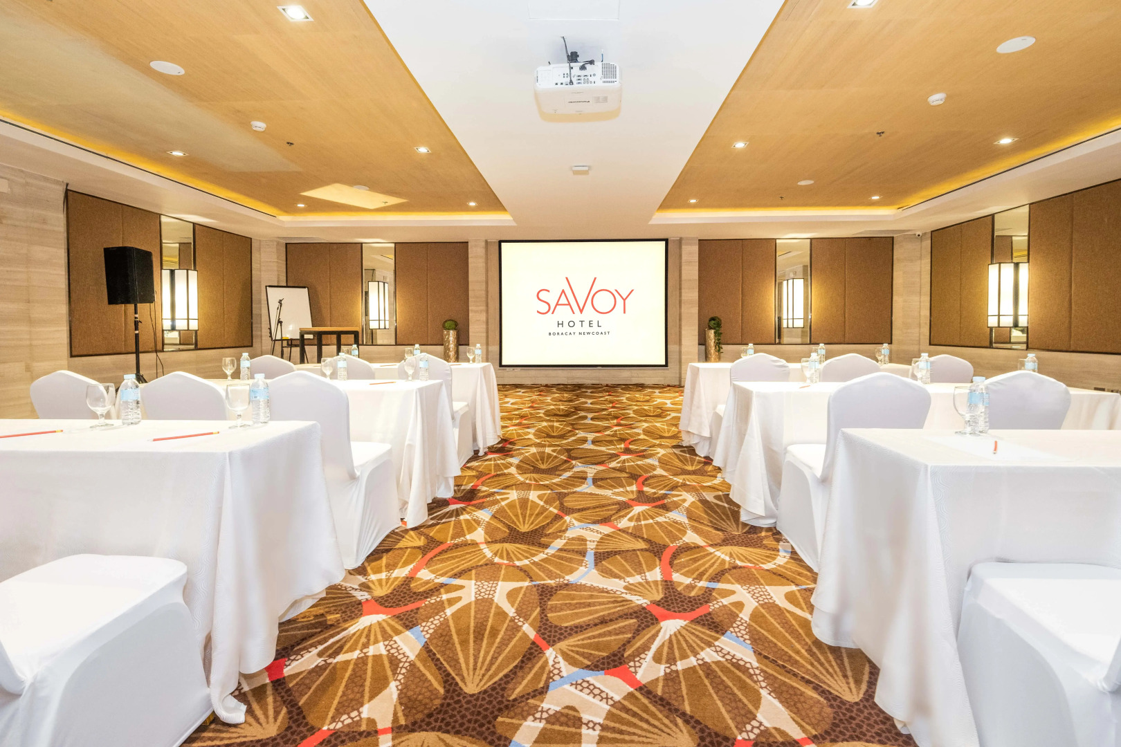 Отель Savoy Hotel Boracay