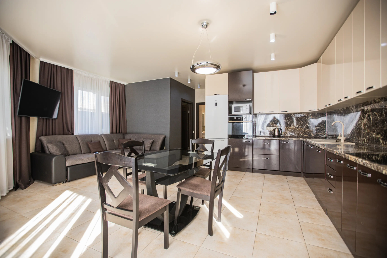 Коттедж у моря в Сириусе на 10 человек