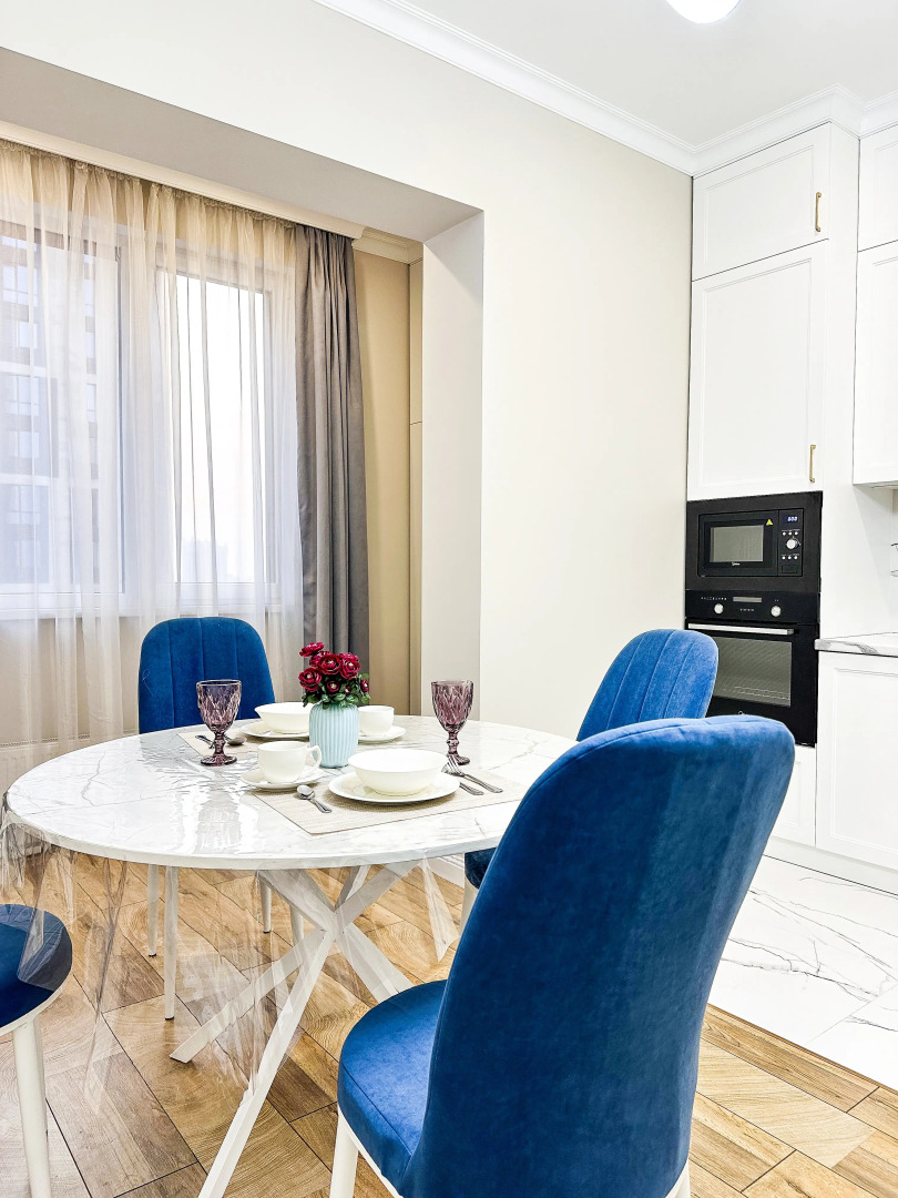 Апартаменты Лучшие Апартаменты Алматы с Видом на Горы Напротив ТРЦ Мега Алматы