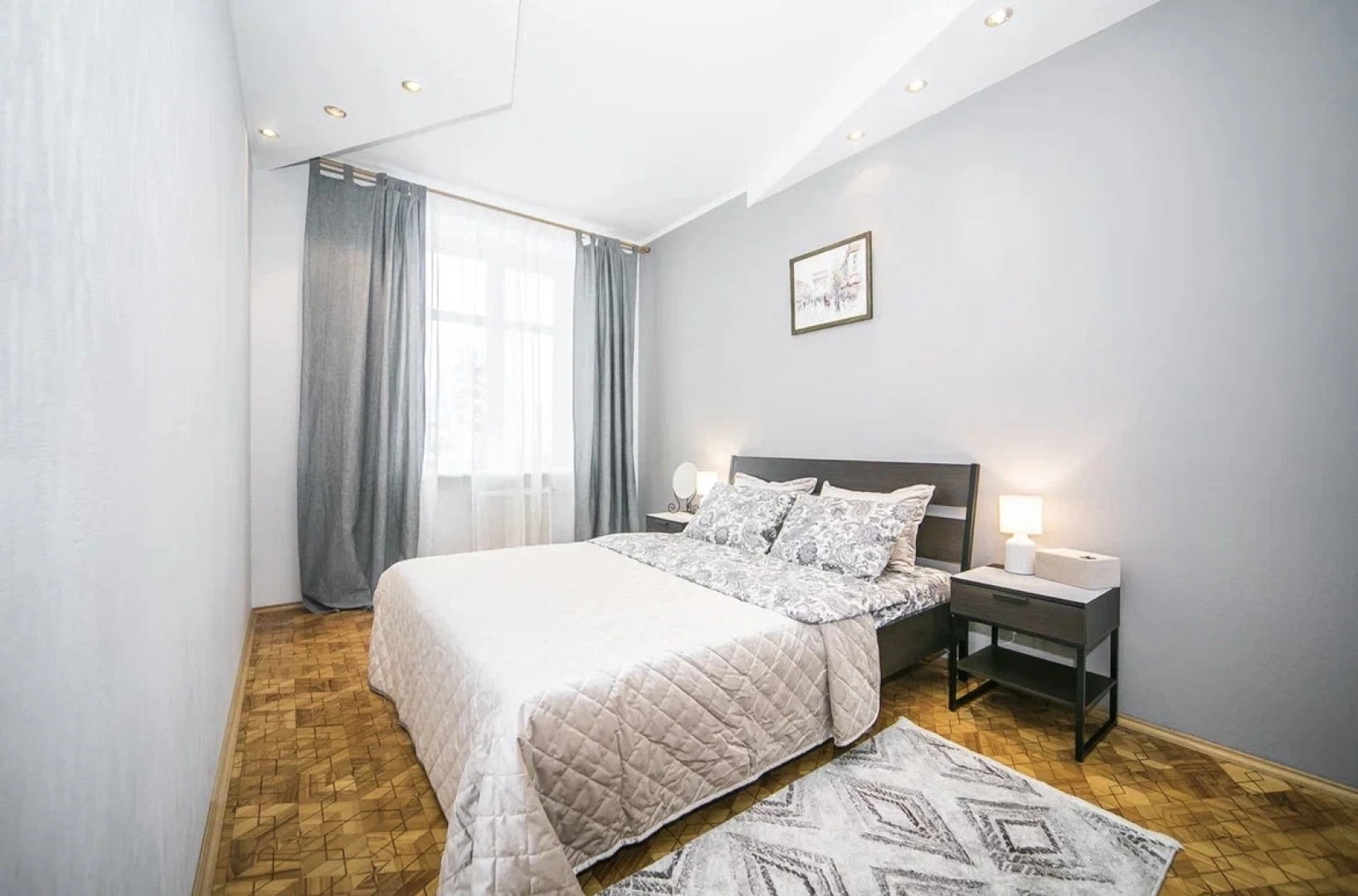 Апартаменты на проспекте Независимости 36