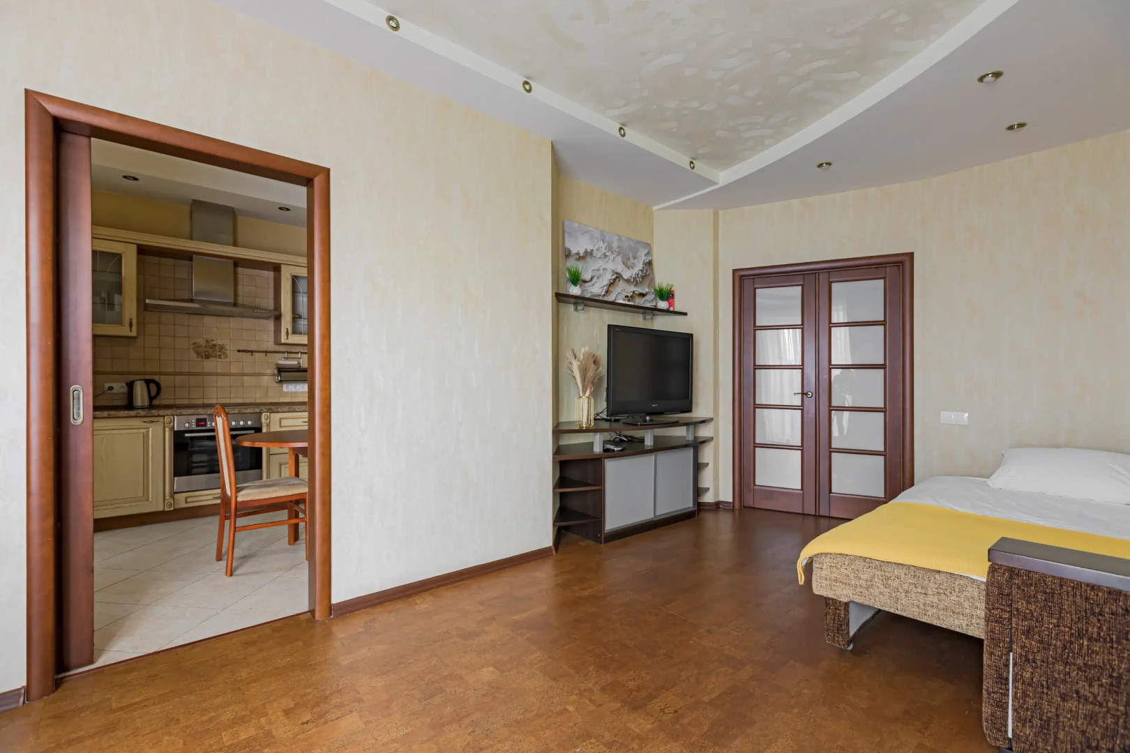 Квартира Чистая и Уютная у Лошицкого Парка