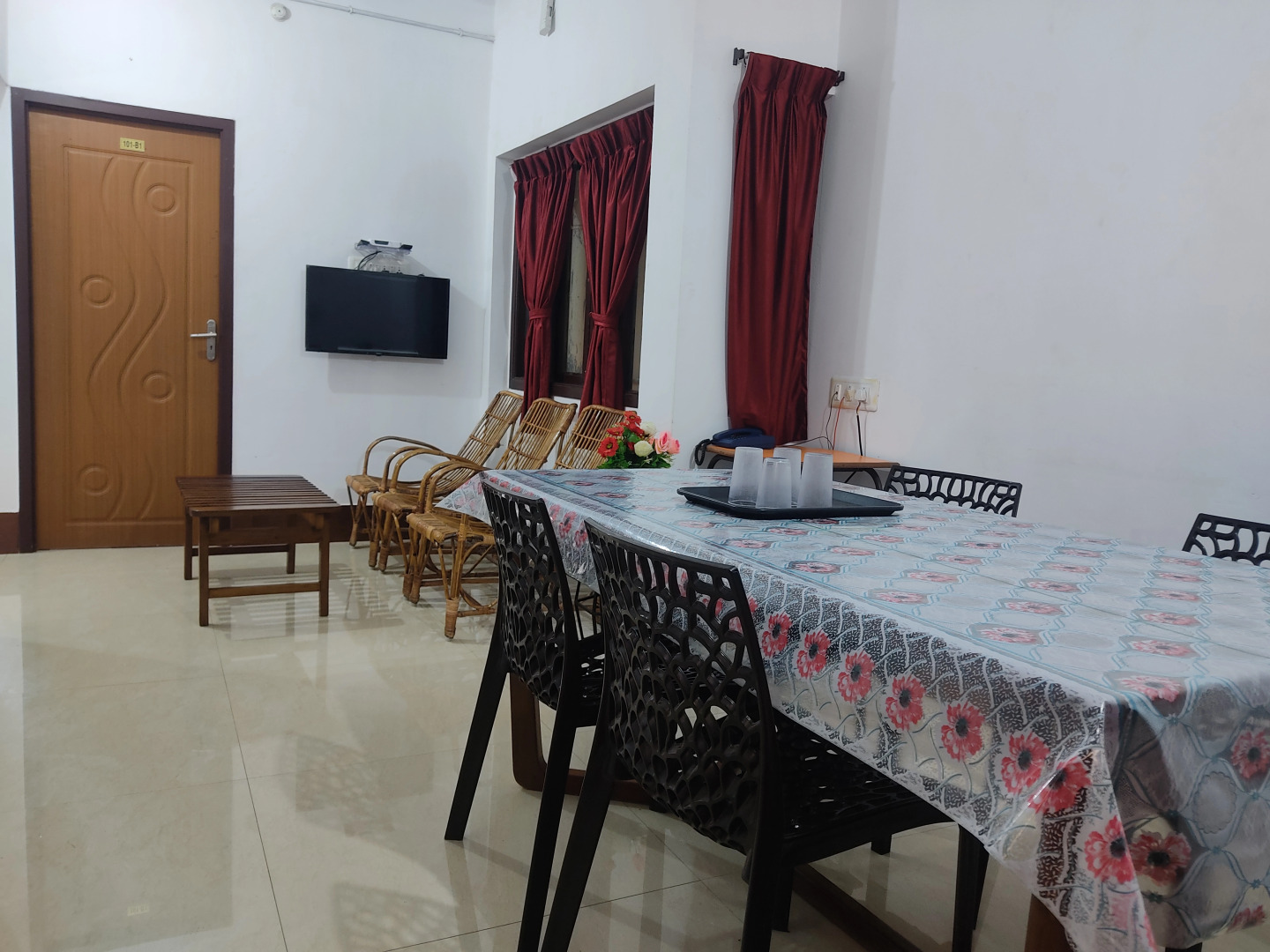 Отель Manora Residency