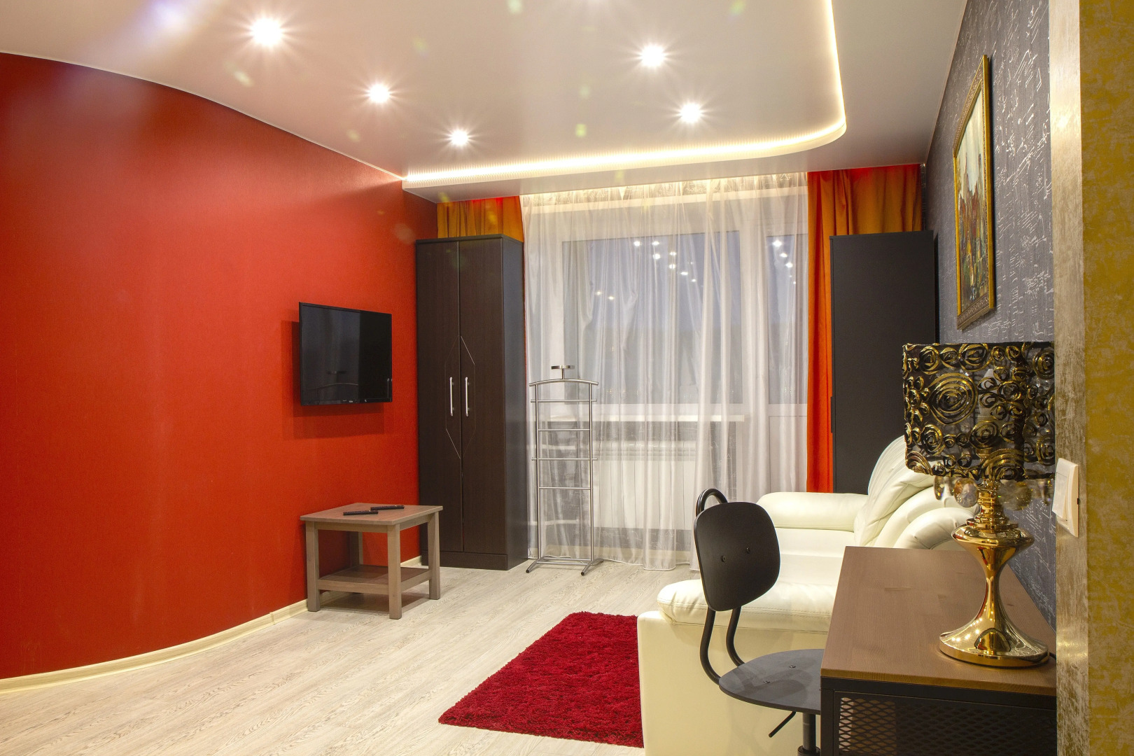 Апартаменты 2-х комн. с джакузи набережная Енисея