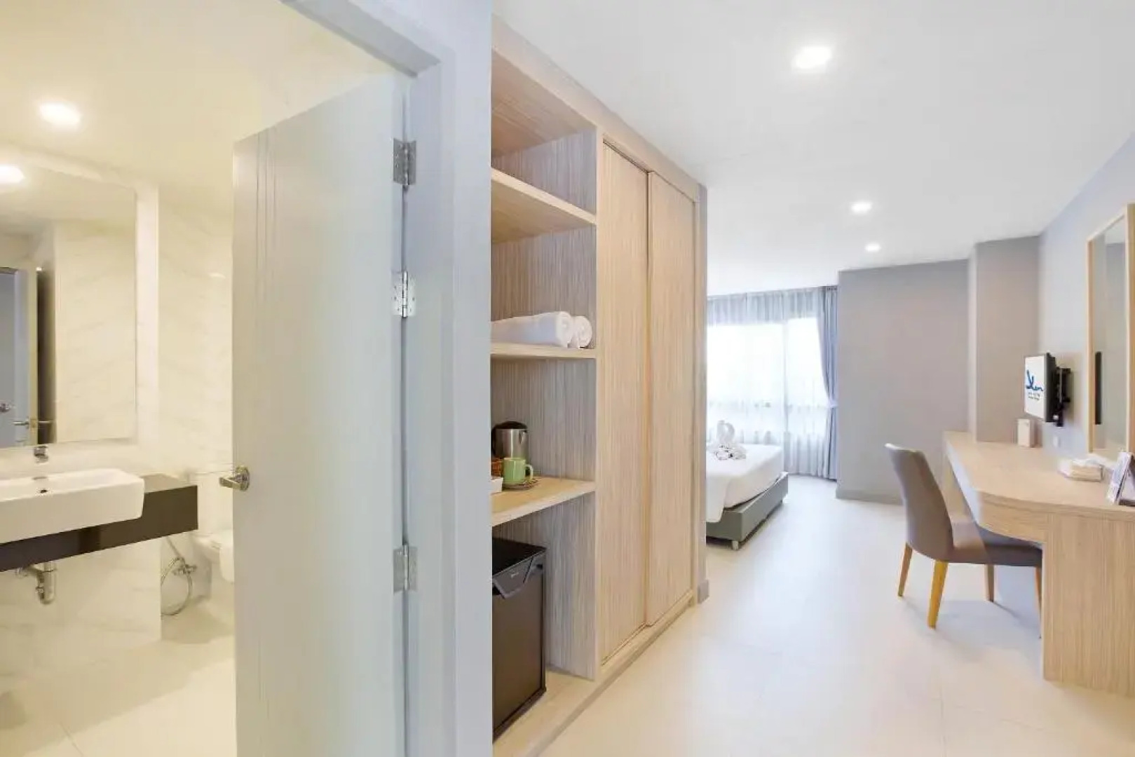 Отель Xen Hotel Nakhon Pathom