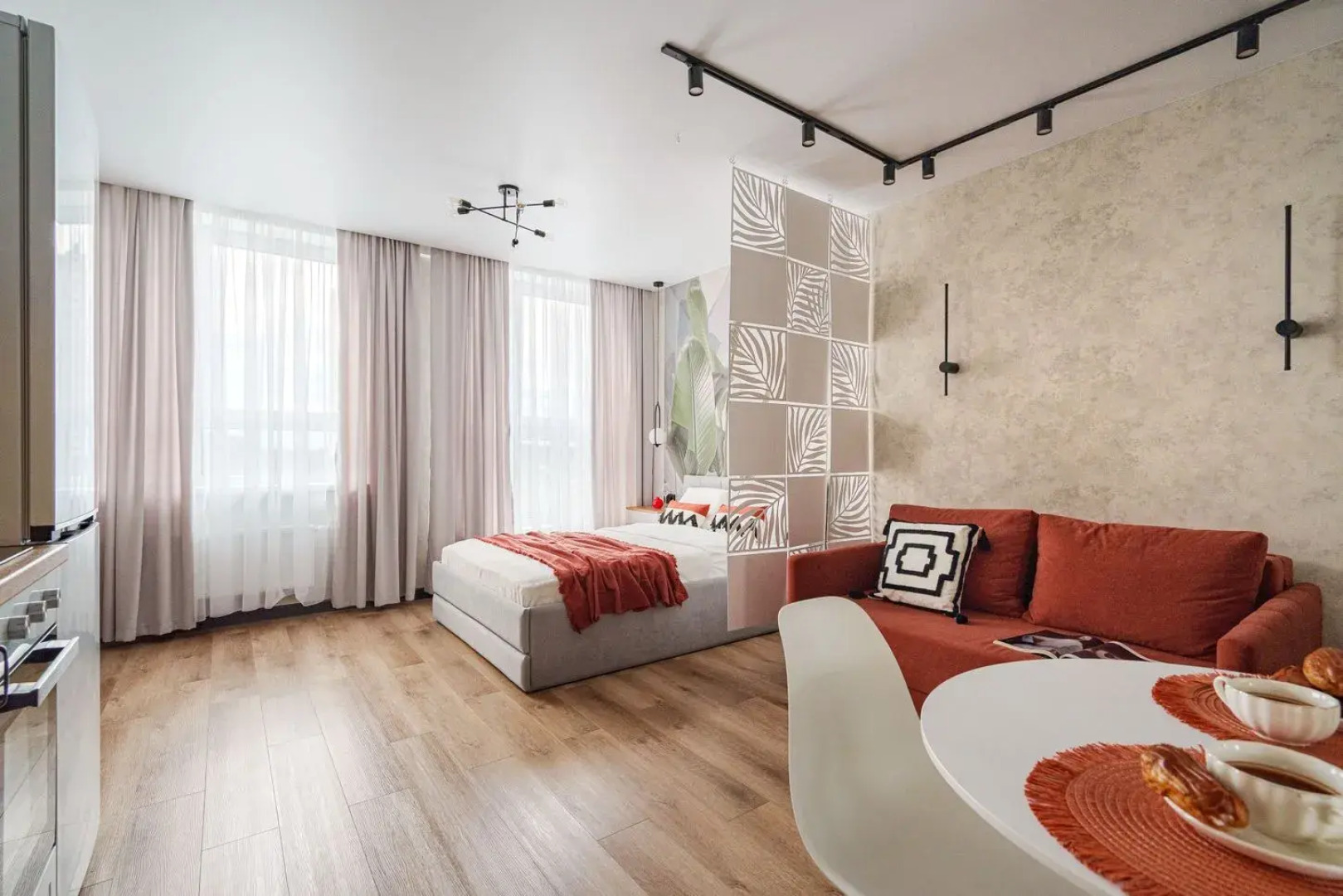 Квартира Современная Заботливо Обустроенная