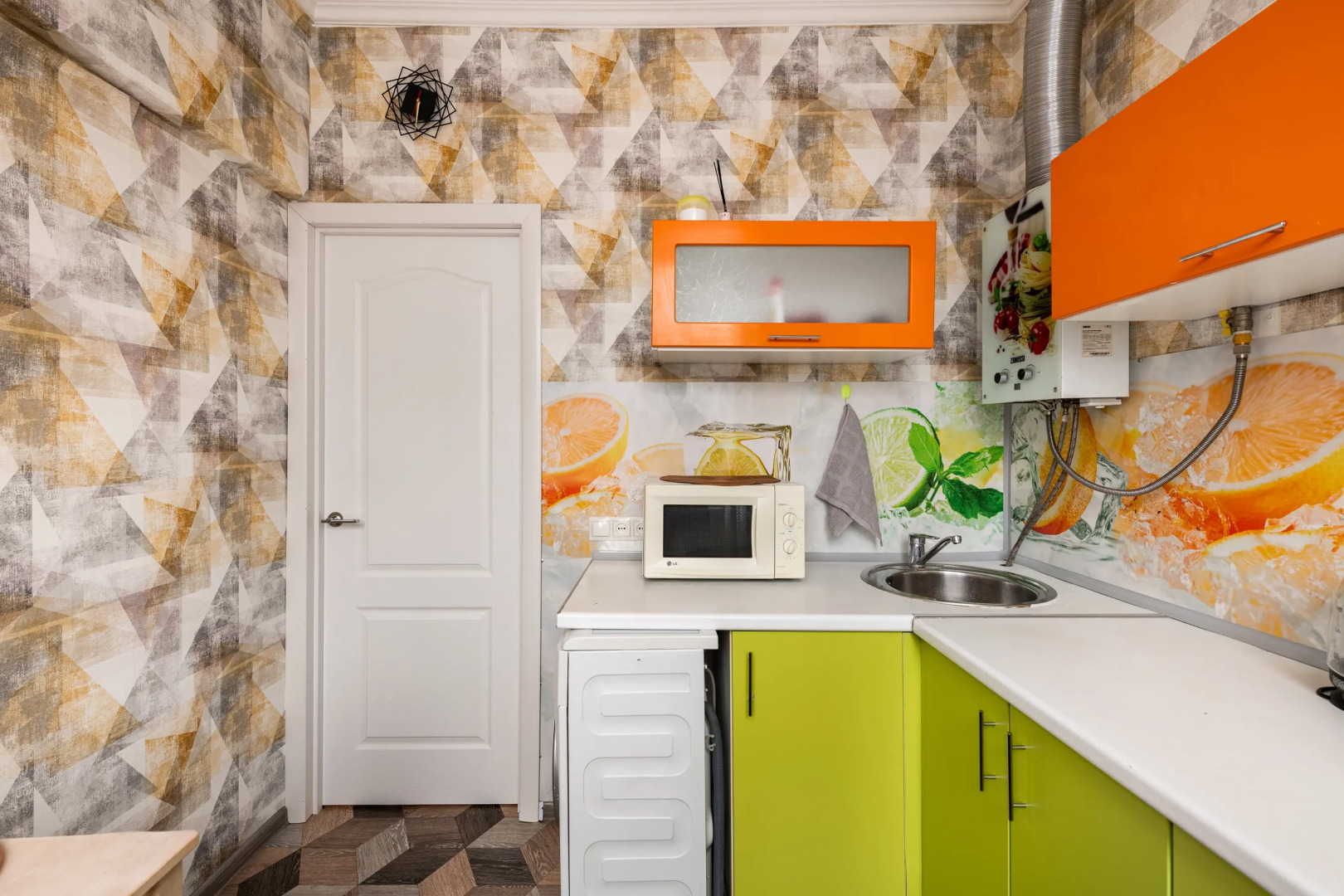 Квартира Просторная двухкомнатная на Каховской