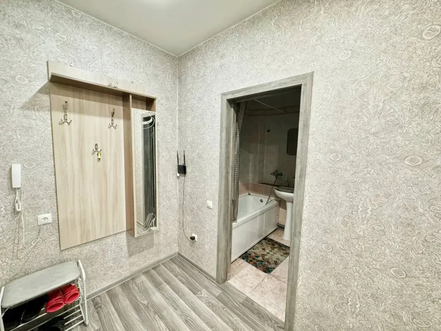 Апартаменты Кирова 206А