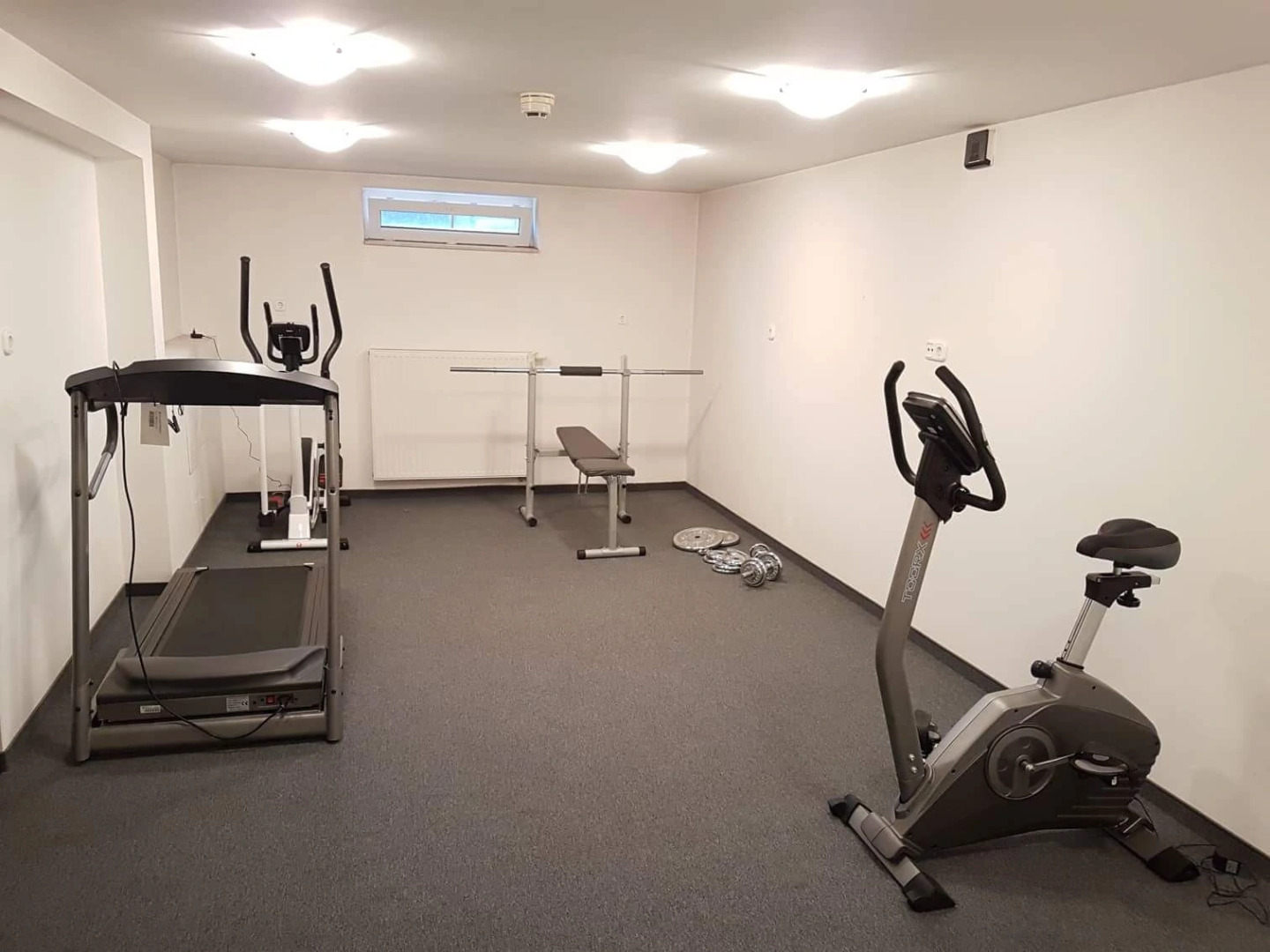 Отель Aqua Sarvar