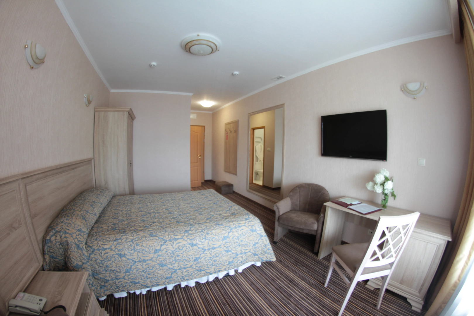 Гостиница  Земляничные Холмы