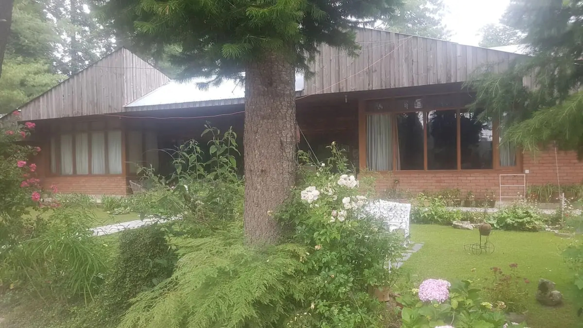 Вилла Camp on Beautiful Toddy Pond