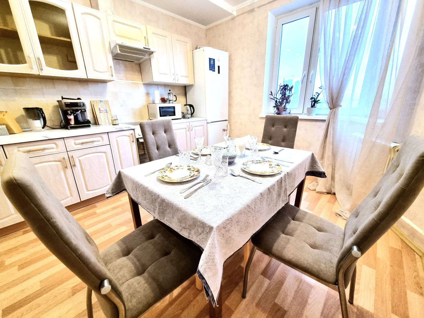 Апартаменты Видовые рядом с Крокусом