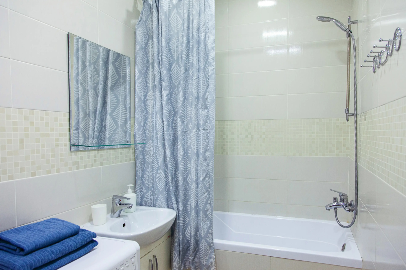 AntoninaApartments (АнтонинаАпартментс) на улице Фрунзе