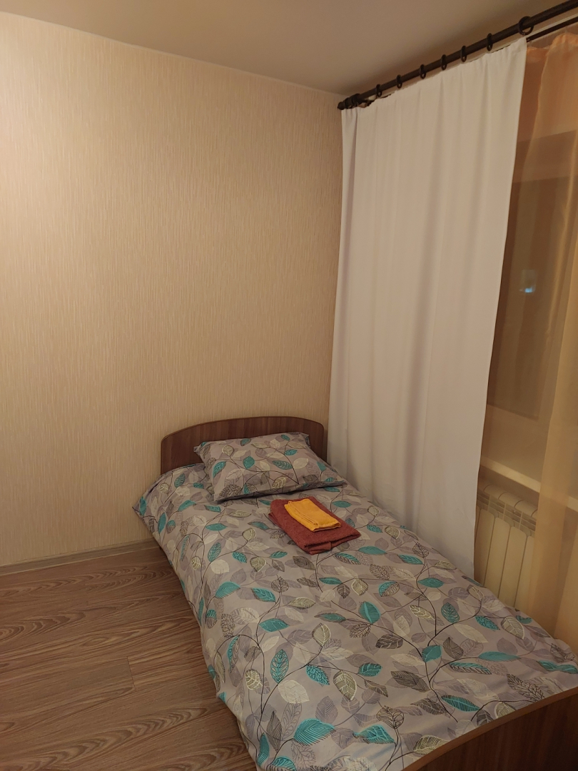 Квартира 2-х комнатная на Печорском проспект 57