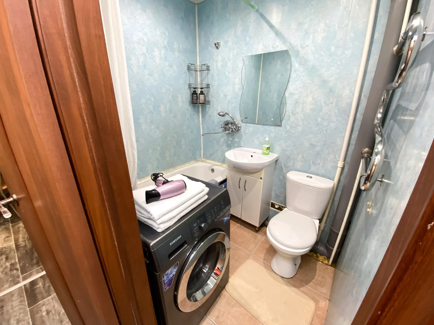 Апартаменты трёхкомнатные у Винновской рощи