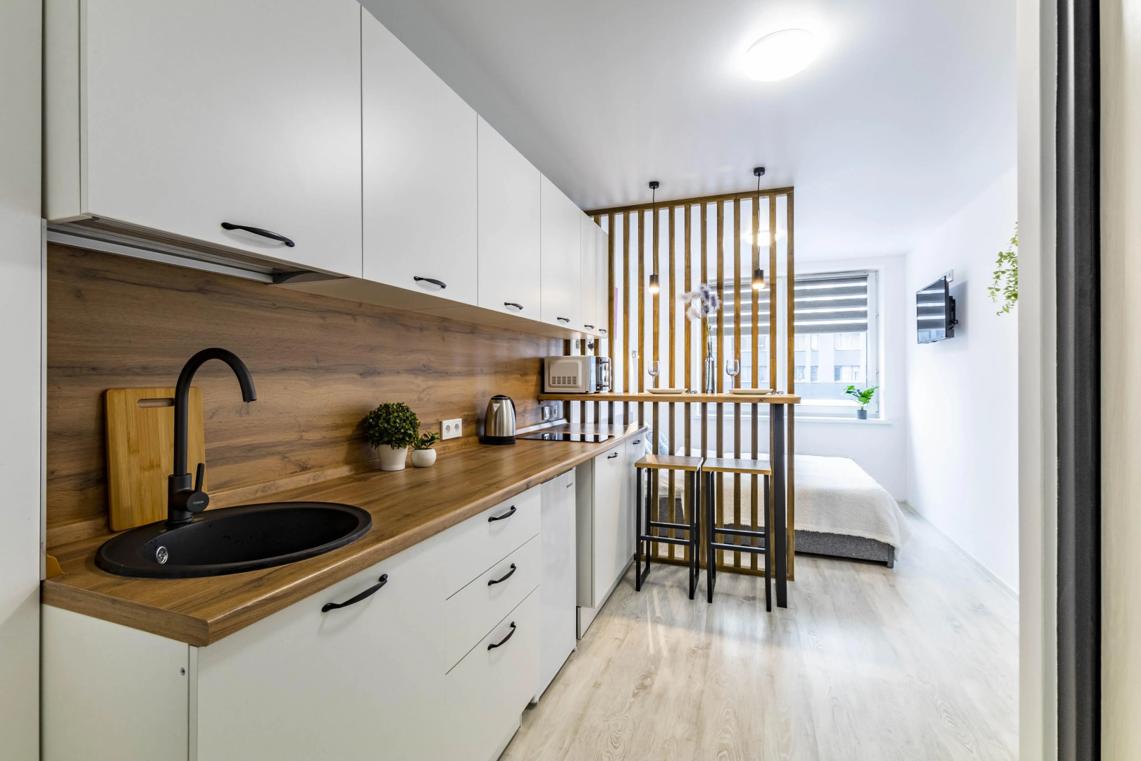 Апартаменты Stepanenkov на Готвальда 24/4 (А)