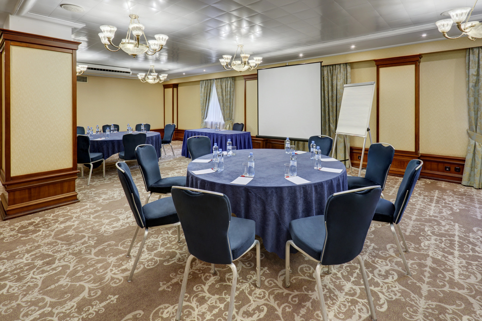 Сафмар Аврора Люкс (бывший Марриотт Ройал Аврора)