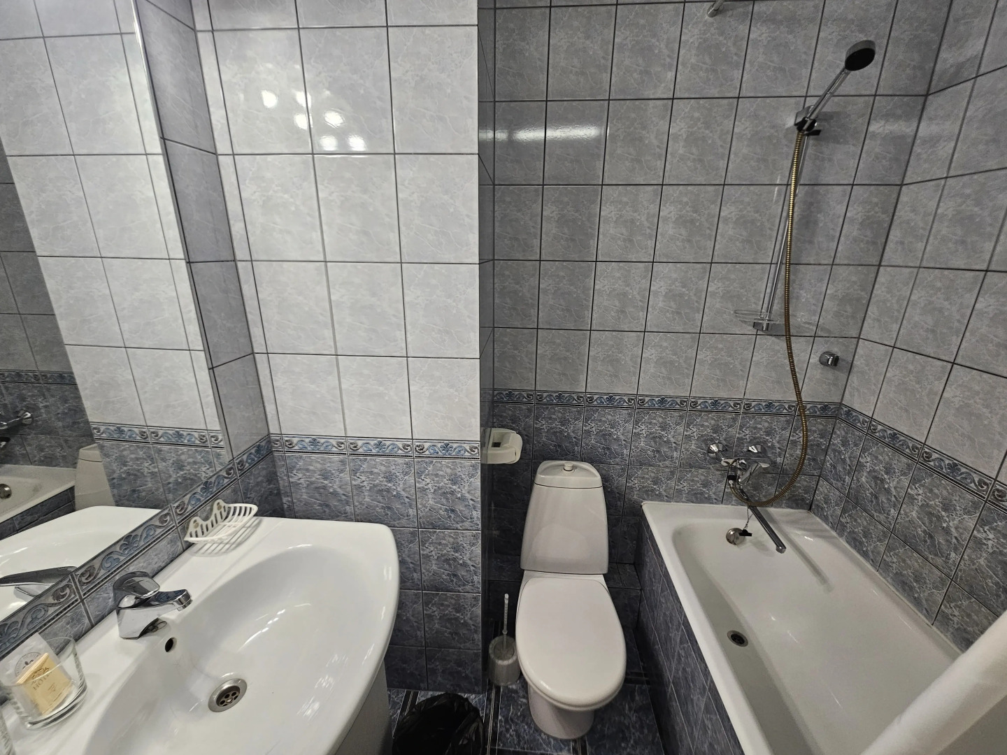 Отель Губернский