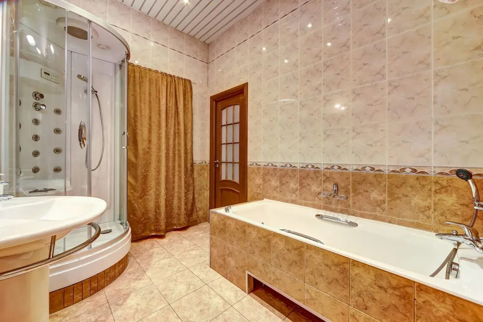 Апартаменты Astoria 3BR