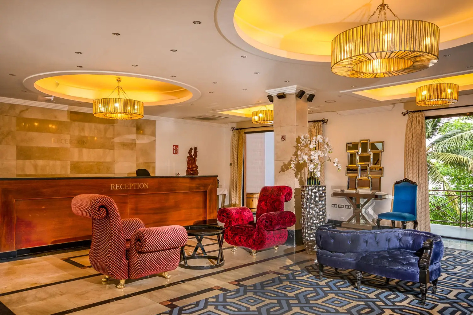 Отель The Country Lodge