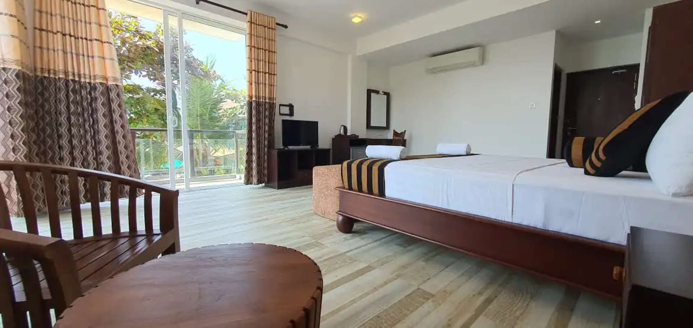 Отель ARA Beach Resort - Mirissa