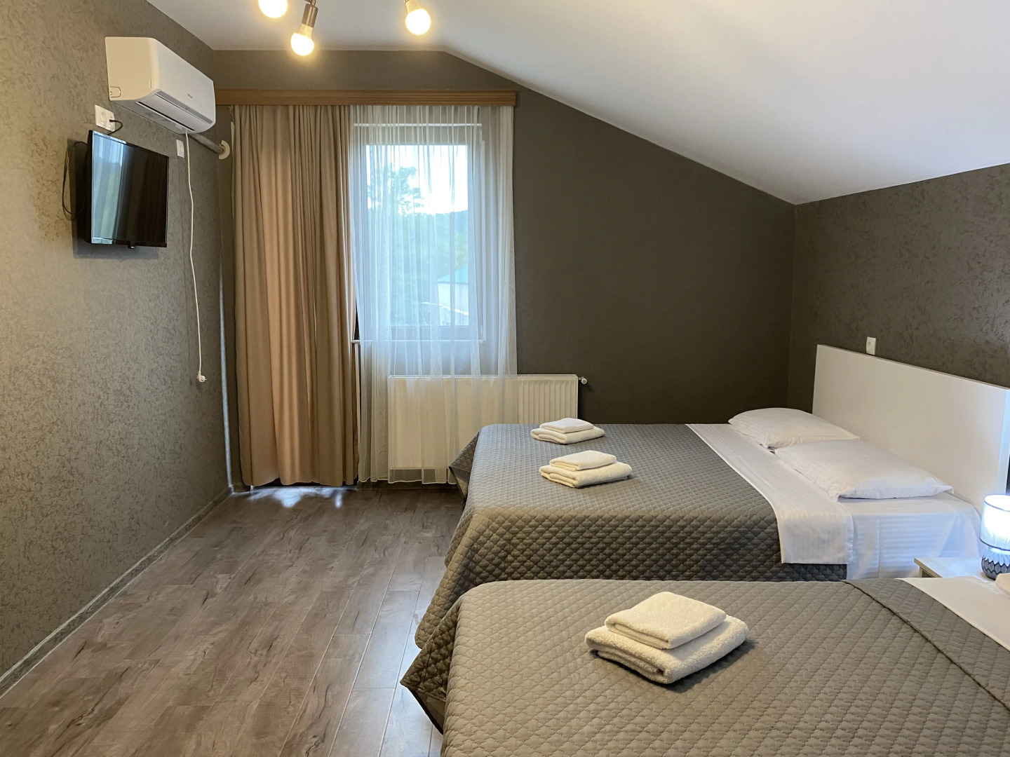 Отель West Face