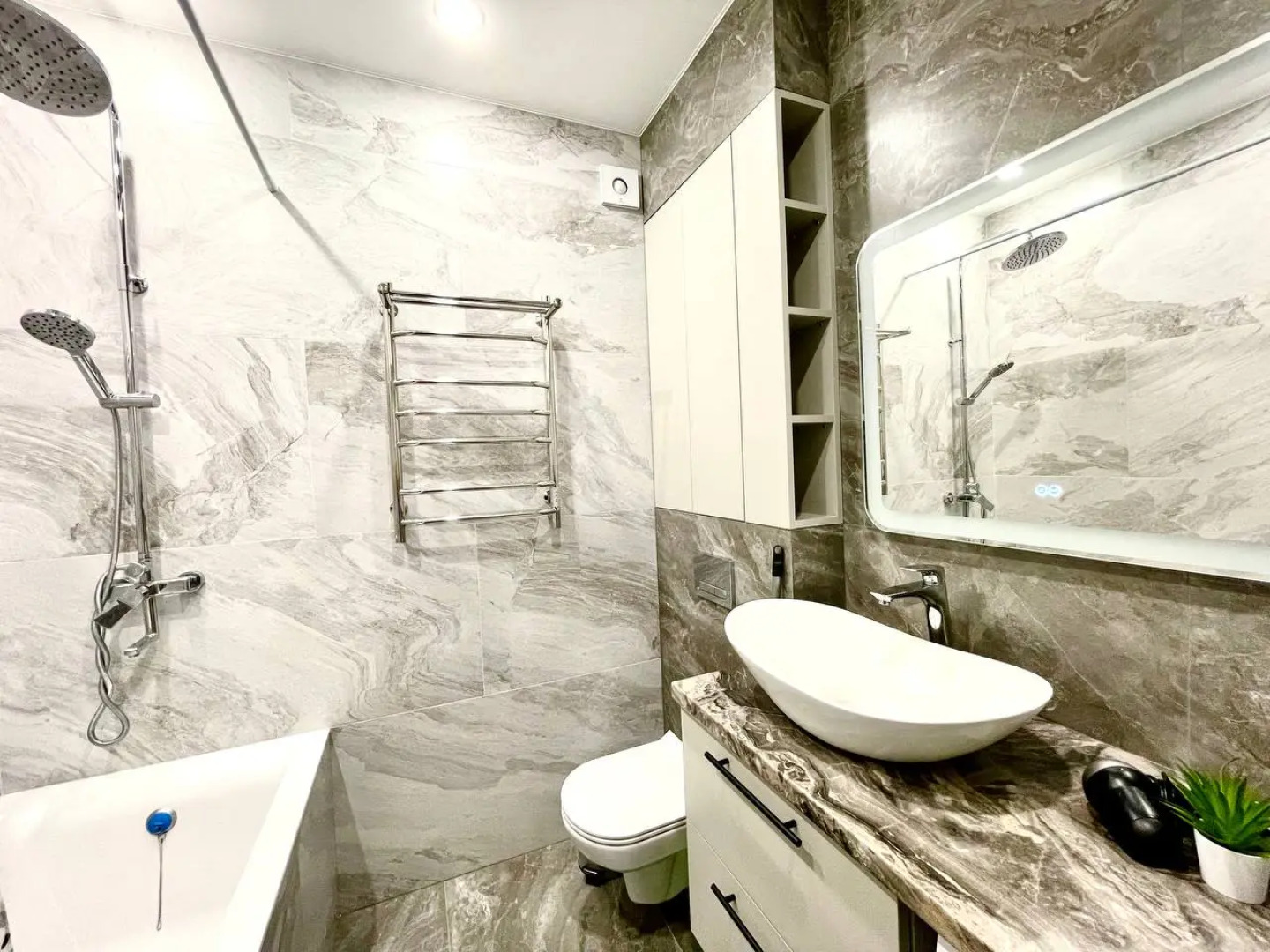 Квартира Букинг39 Двухкомнатная на Приморской