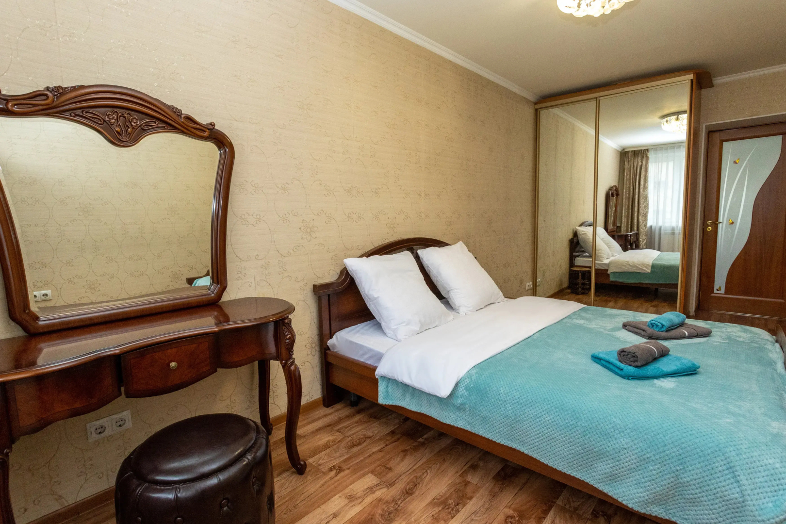 Квартира Уютная Трёхкомнатная