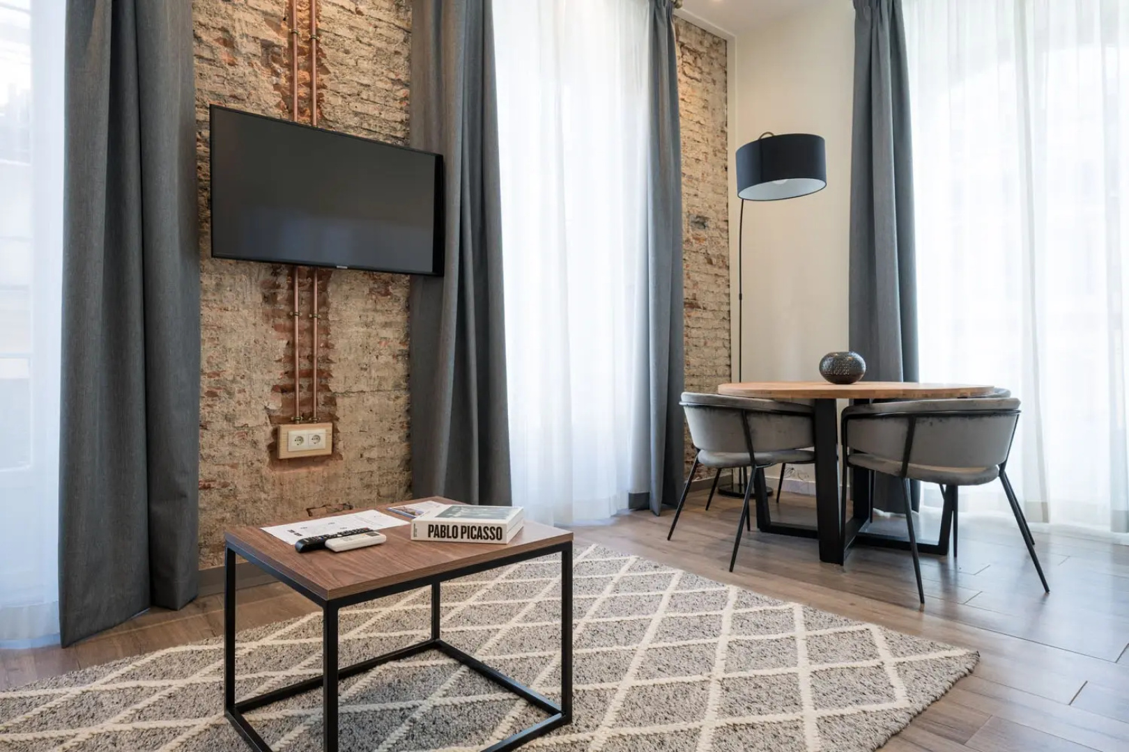 Апартаменты Homearts Málaga