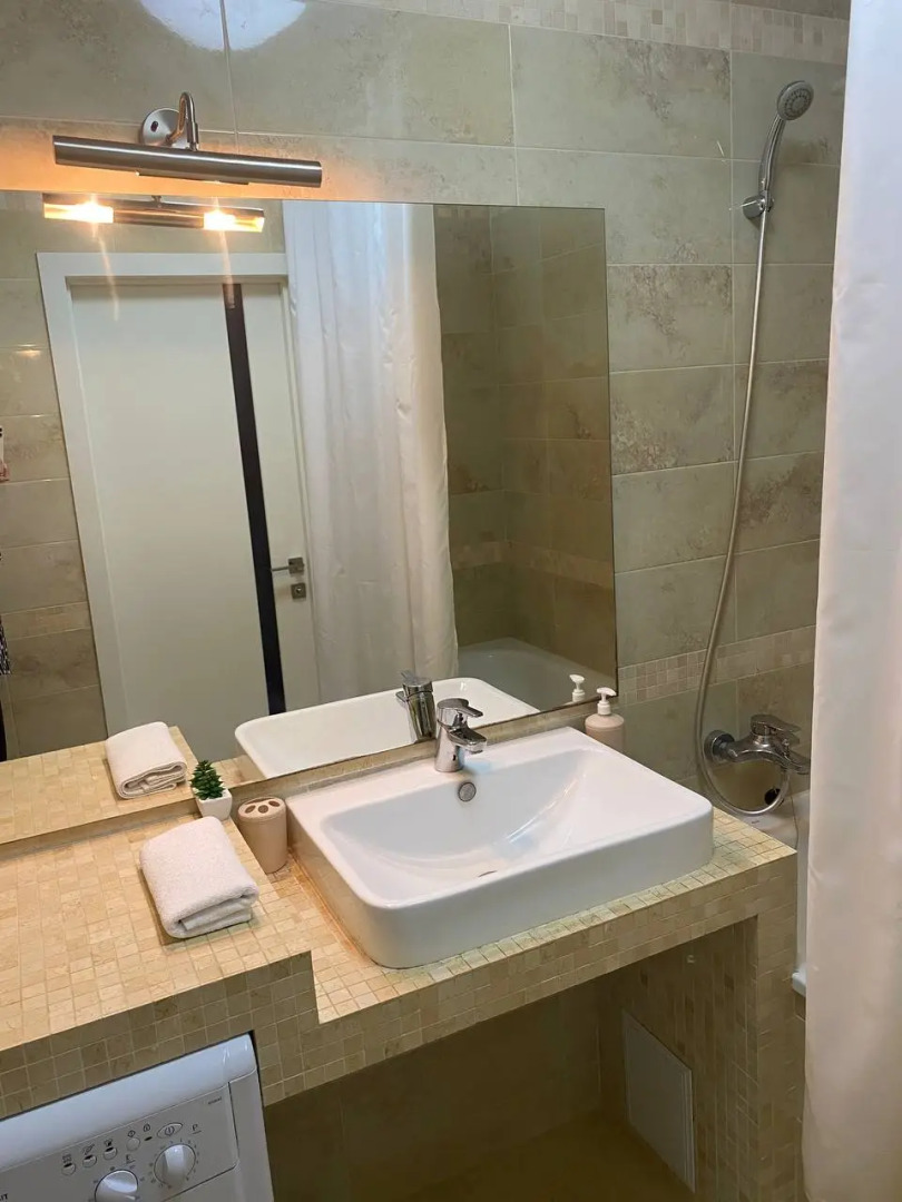 Апартаменты PosutochnoSV на Ак. Антонова