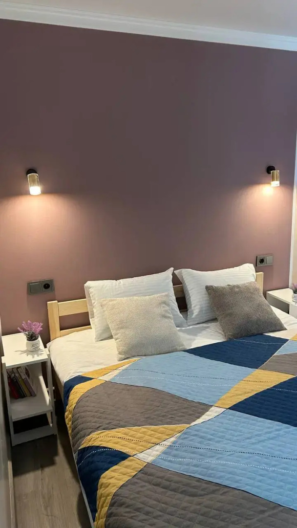 Квартира Стильная с Видом на Кирху Святого Семейства