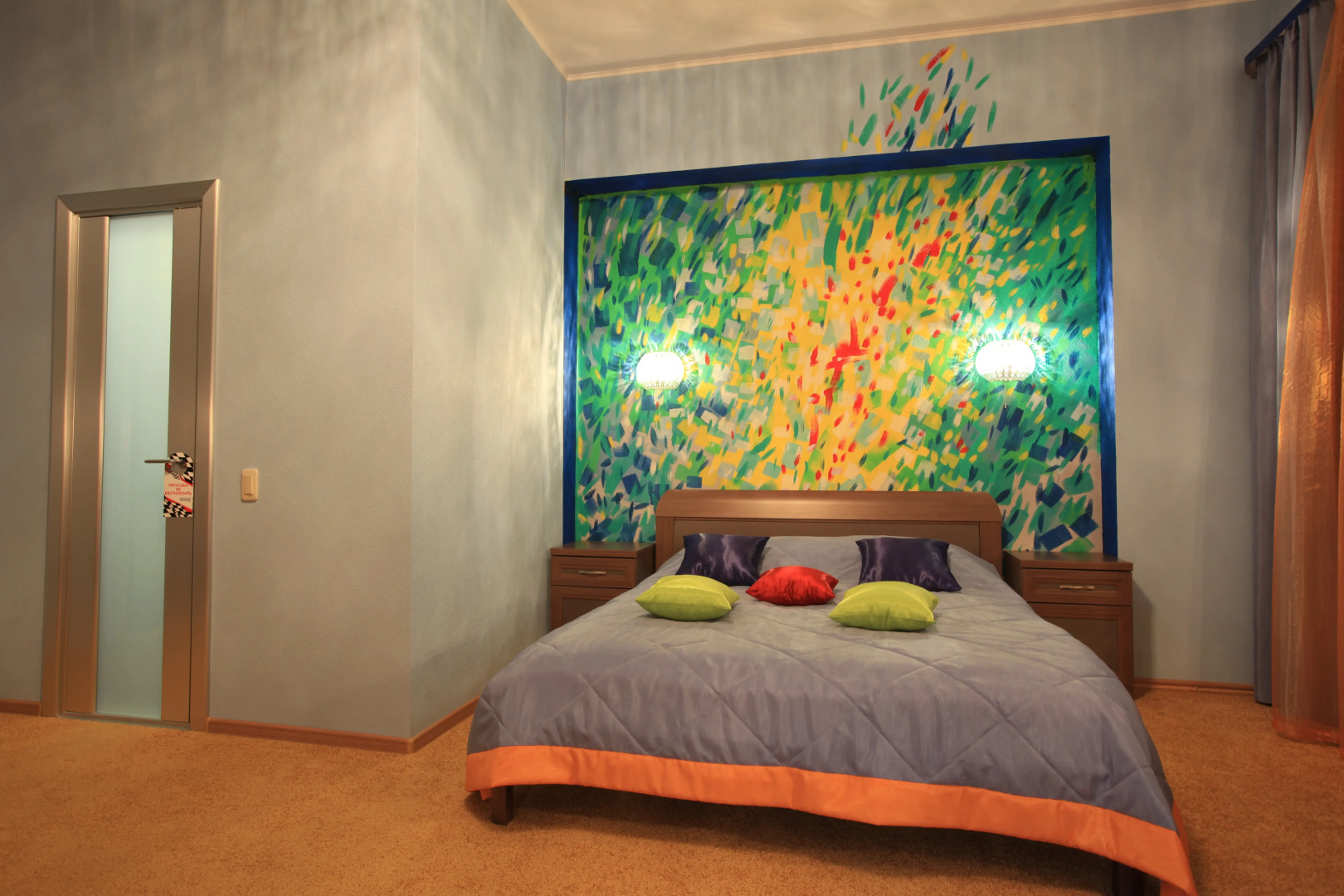 Отель Паддок