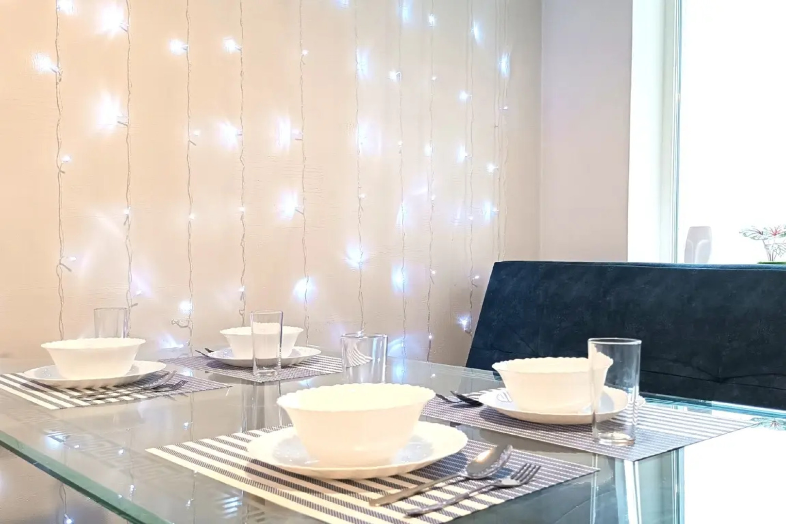 Апартаменты Sense на набережной c видом на воду