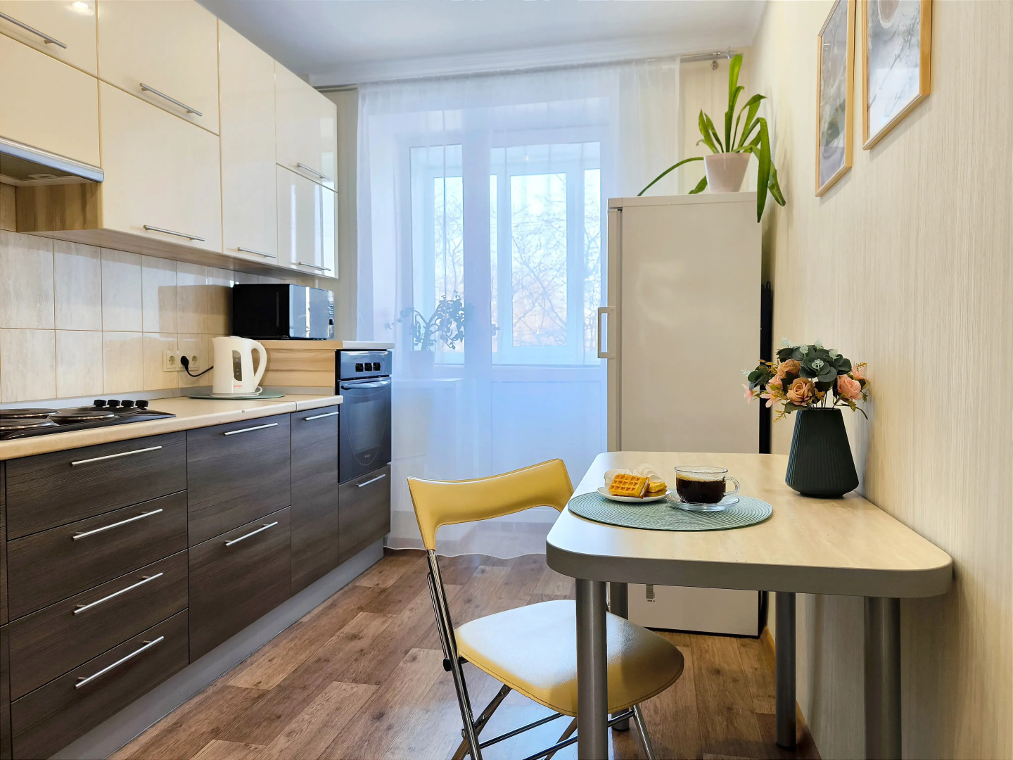 Квартира Просторная Двухкомнатная Рядом с Бизнес центром Plaza