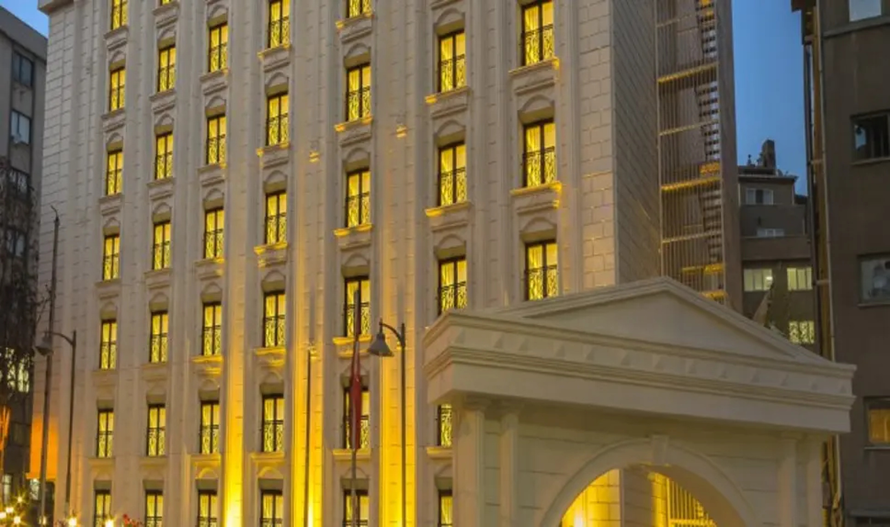 Lausos Palace Hotel