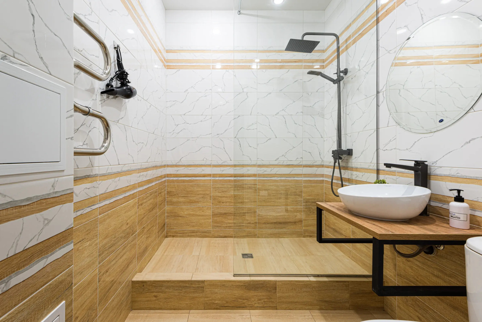 Квартира 1-к в новом мкр. на Прокопьева 11 от RentAp, 4 сп.места, 2 TV, широкая кровать