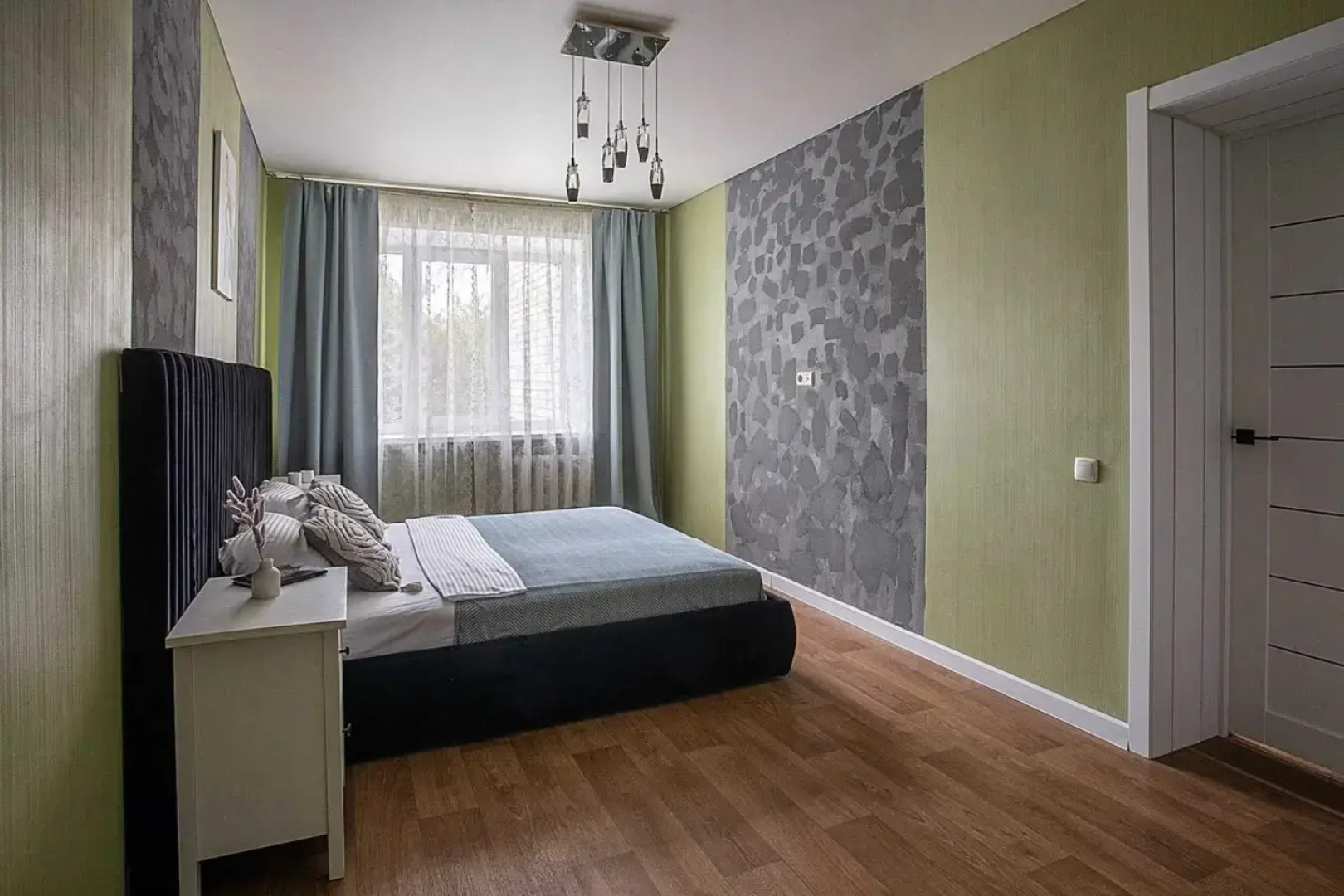 Квартира Просторная 2-комнатная квартира на Димитрова