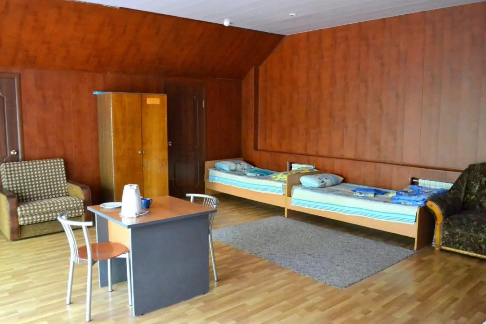 Мини-Отель ССК Профсоюзов