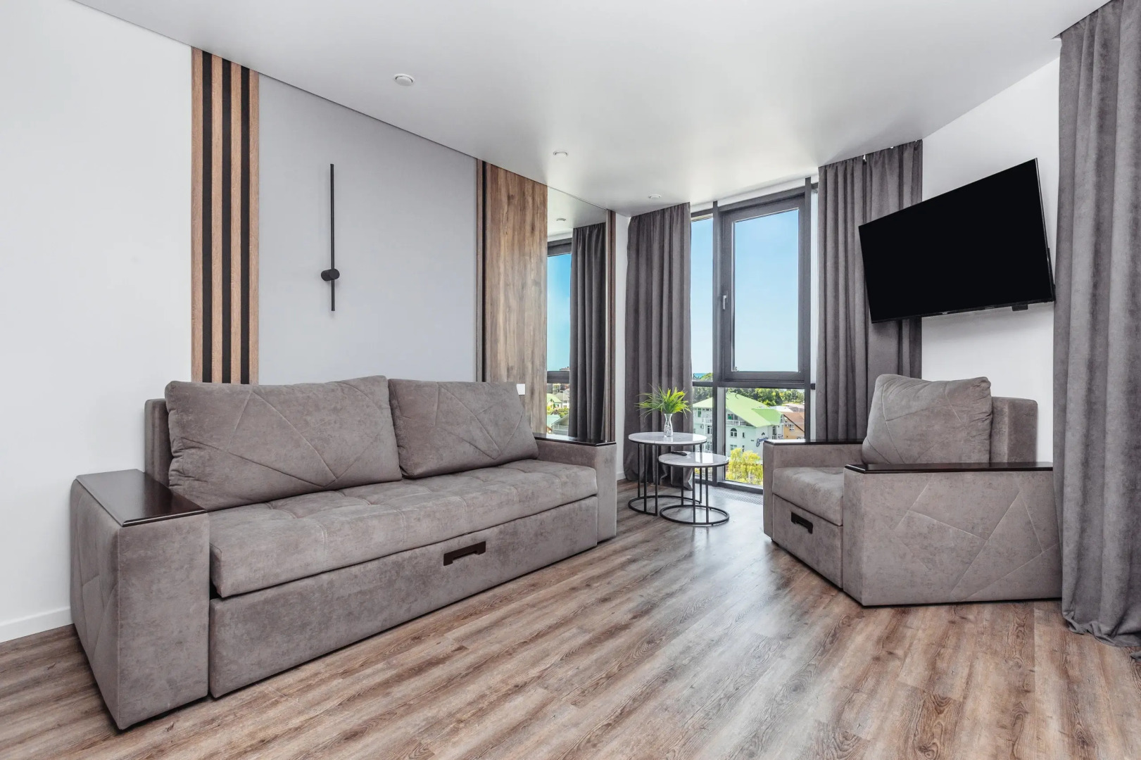 Квартира с Видом на Море с Отдельной Спальней