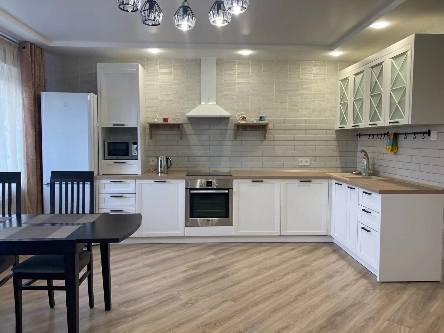 Апартаменты 3-х комнатные на Пролетарской