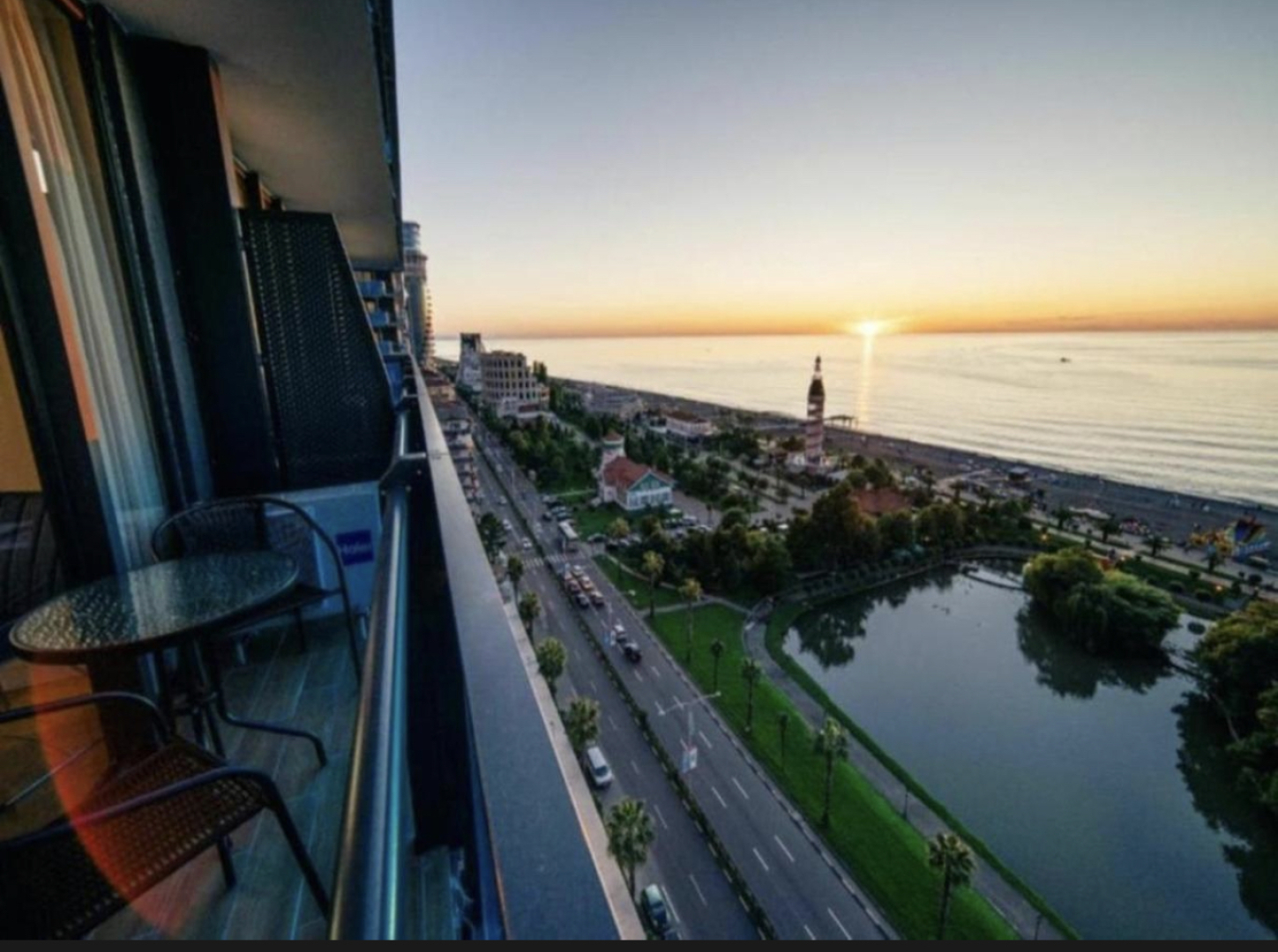 Апарт-отель V&V Orbi City