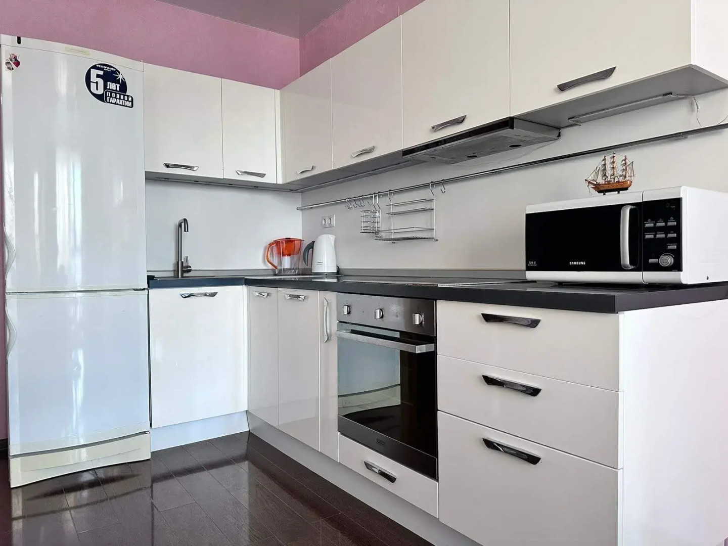 Квартира EL'HOME Евродвушка с панорамным видом на Волгу